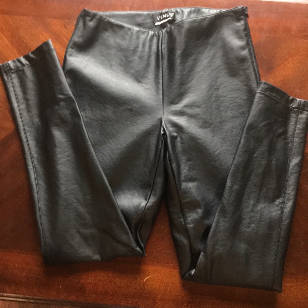 Womens faux leather leggings
